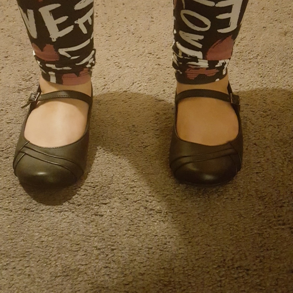 Black flats